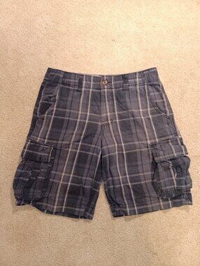 Mossimo Supply Co. Plaid Men's Cargo Shorts (32W)